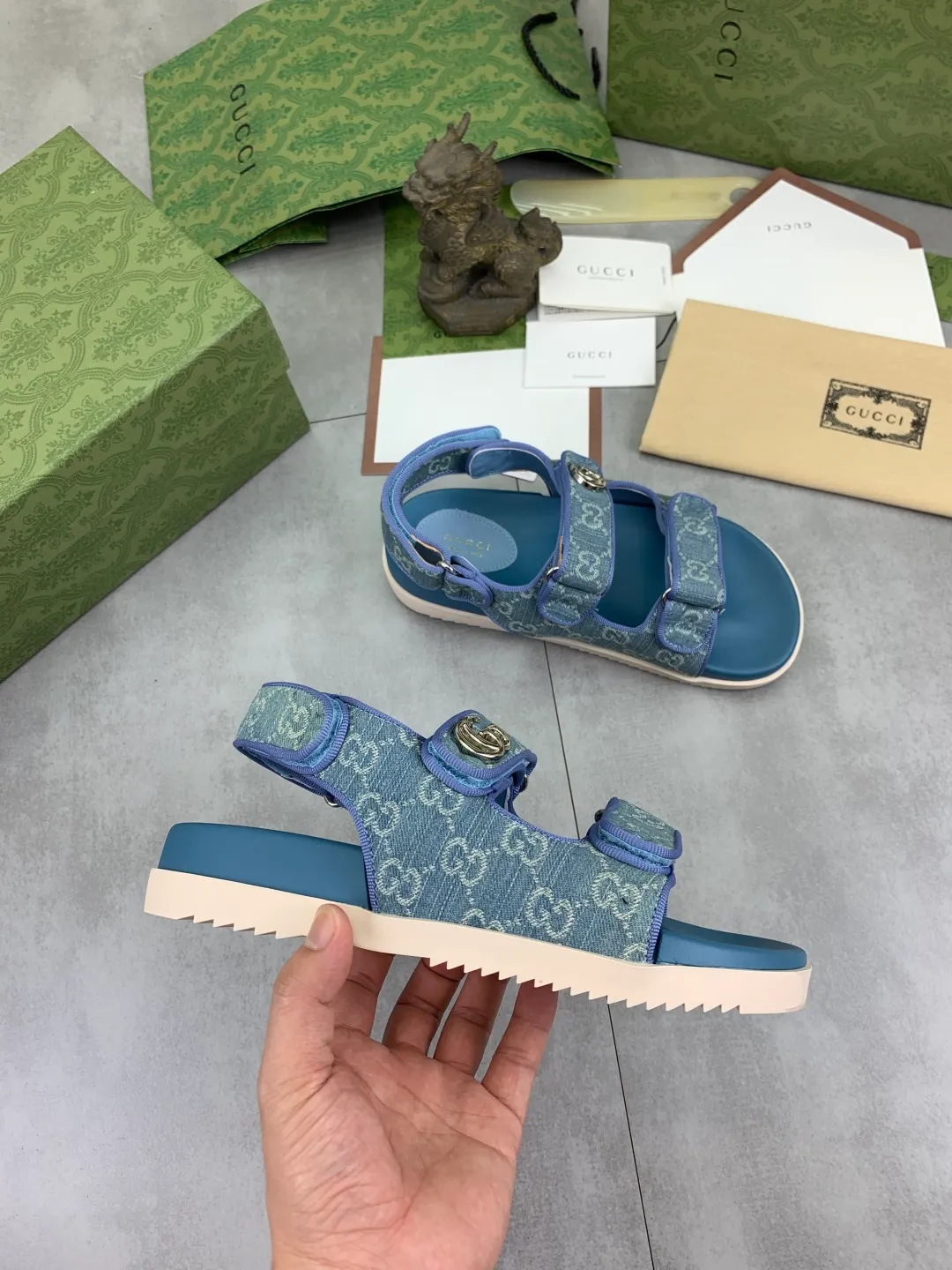 Men's Men's Shoes 💰P460💰【New Style】High Version 🎁🎁🎁 GUCCI New Year of the Snake casual slippers, original official website, perfect workmanship, transmitting a kind of noble luxury, sublimating its definition of luxury in Gucci's high-end extraordinary craftsmanship. Original Gucci double G combination outsole, code number: 35-45, complete package